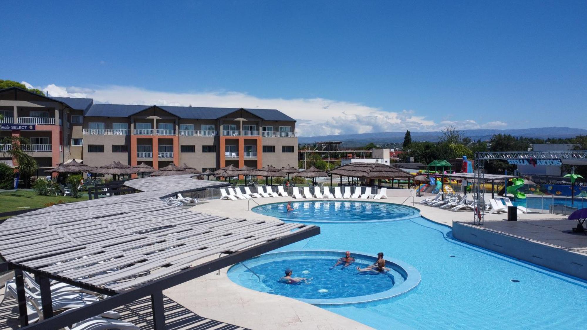 Howard Johnson Plaza Carlos Paz Hotel