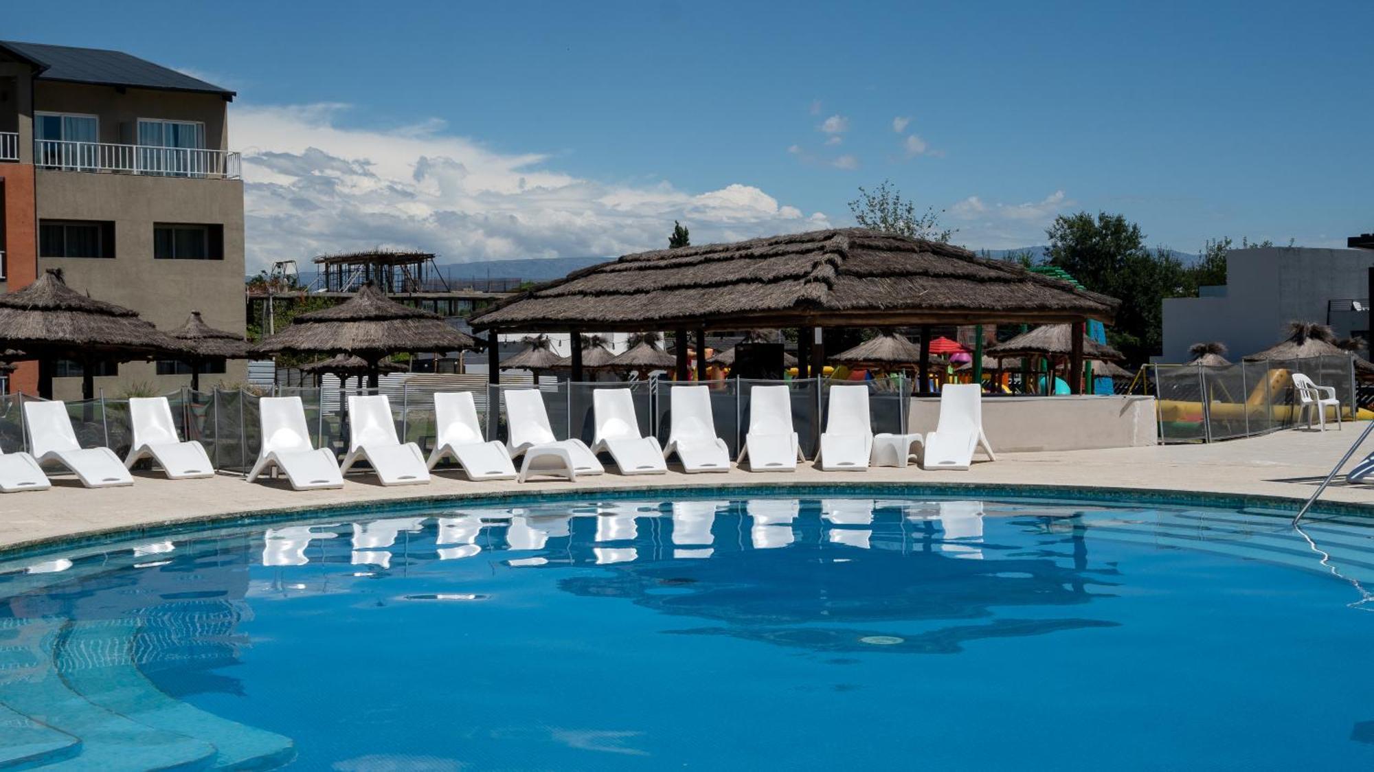Hotel Howard Johnson Plaza Carlos Paz